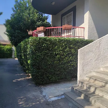 Barone 12 Free Parking Apartment